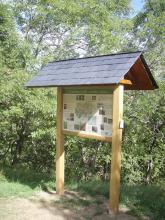 panneau vers la montagne fleurie (Sers)